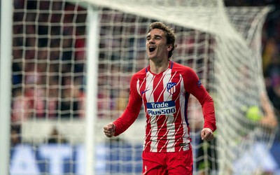 AOA电竞焦点-B席直言爱足球